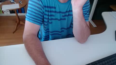 Snapshot of 69pifpaf chatting on April 26, 2026, 5:49 am 69pifpaf online show from April 26, 2026, 5:49 am