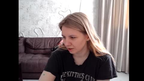 Snapshot of 69riley_reid69 chatting on March 3, 2026, 6:19 am 69Riley Reid69 online show from March 3, 2026, 6:19 am