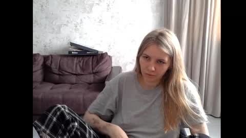 Snapshot of 69riley_reid69 chatting on July 3, 2026, 7:15 am 69Riley Reid69 online show from July 3, 2026, 7:15 am