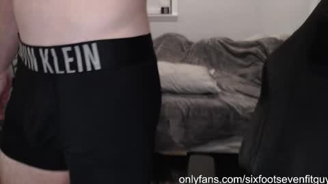 6foot7fitguy online show from November 14, 2025, 11:24 pm