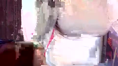 Lilu online show from February 9, 2025, 10:42 am