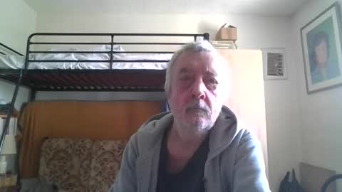 78kiss online show from April 22, 2026, 9:55 am