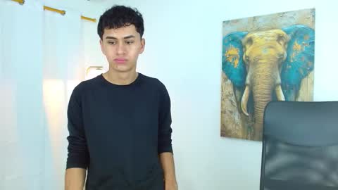 Alan online show from October 3, 2025, 1:19 pm