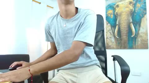 Alan online show from October 30, 2025, 1:23 pm