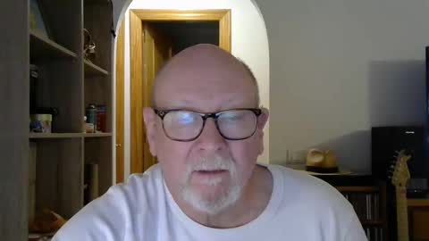  Papi  online show from December 7, 2024, 8:38 pm