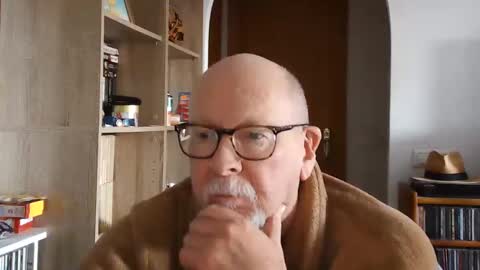  Papi  online show from February 6, 2025, 9:22 am