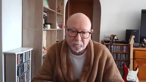  Papi  online show from February 25, 2025, 10:04 am