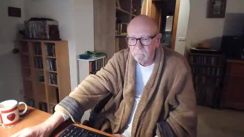  Papi  online show from April 5, 2026, 1:14 am