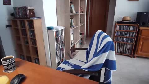  Papi  online show from April 18, 2026, 9:02 am