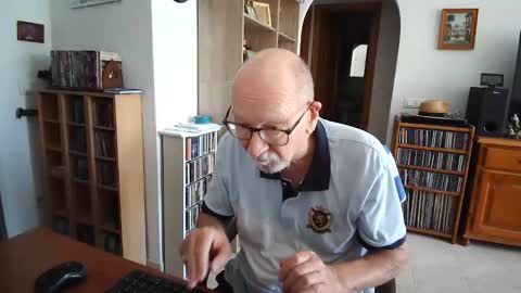  Papi  online show from April 22, 2026, 10:50 am