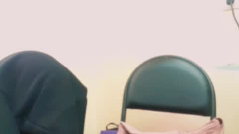 Snapshot of 7znkbob chatting on December 13, 2024, 9:46 am bob big head online show from December 13, 2024, 9:46 am