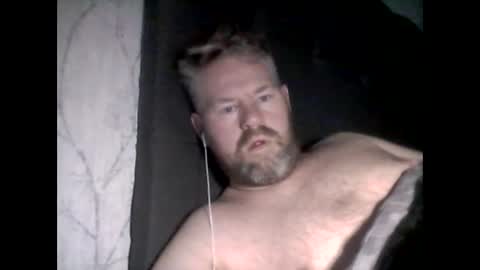 81jonnyx online show from February 19, 2025, 8:12 am