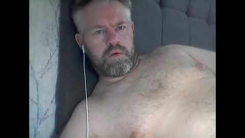 81jonnyx online show from September 26, 2025, 10:19 am