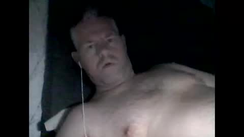 81jonnyx online show from October 3, 2025, 7:27 am