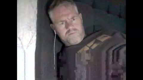 81jonnyx online show from October 5, 2025, 1:53 pm