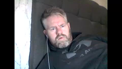 81jonnyx online show from December 1, 2025, 11:26 am