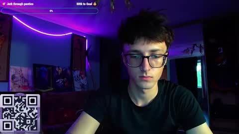 Phillip online show from September 11, 2025, 4:40 pm