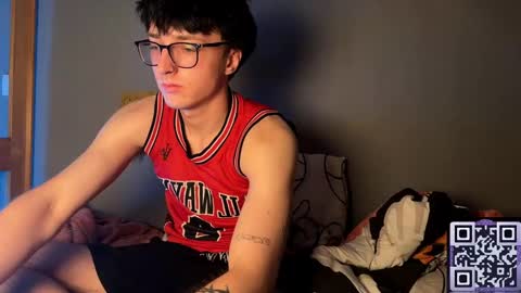 Phillip online show from October 18, 2025, 8:20 pm