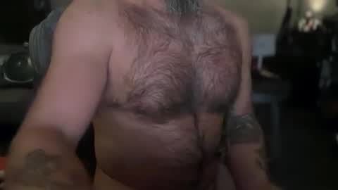 8curveforyou online show from October 15, 2025, 4:45 am