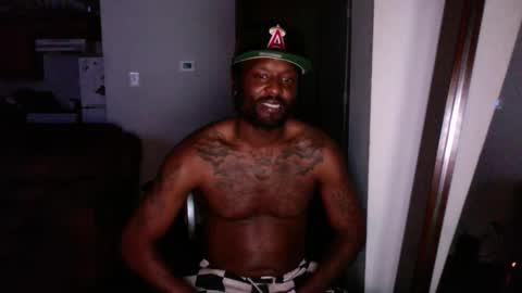 NoFaceNoCase online show from October 10, 2025, 3:05 am