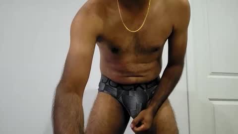 8inch_desi online show from October 17, 2025, 2:48 am