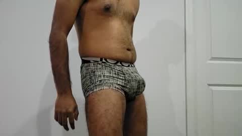 8inch_desi online show from January 11, 2026, 11:10 pm