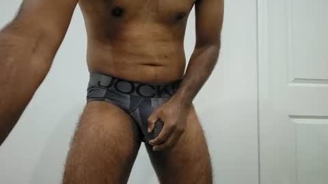 Snapshot of 8inch_desi chatting on June 19, 2026, 5:17 pm 8inch_desi online show from June 19, 2026, 5:17 pm