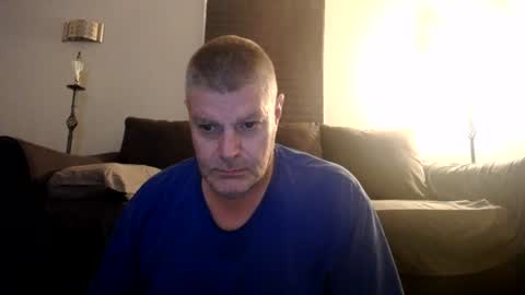 Snapshot of 989guy chatting on June 12, 2026, 6:18 pm 989guy online show from June 12, 2026, 6:18 pm