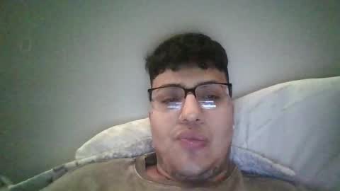 Snapshot of 99_butterfly_boy99 chatting on December 31, 2024, 7:31 am Butterfly boy online show from December 31, 2024, 7:31 am