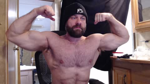 Snapshot of 9fat_inches chatting on January 31, 2025, 8:54 pm 9 fat inches online show from January 31, 2025, 8:54 pm