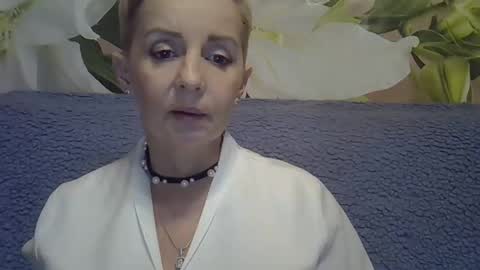 9kitty online show from February 2, 2025, 7:04 pm