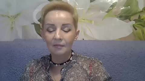 9kitty online show from February 4, 2025, 12:55 pm