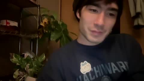 9thislandd online show from February 24, 2025, 4:04 pm