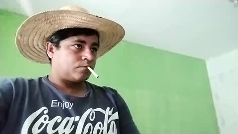 9vinhocamshow online show from January 16, 2025, 12:20 pm