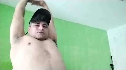 9vinhocamshow online show from February 3, 2025, 4:10 pm