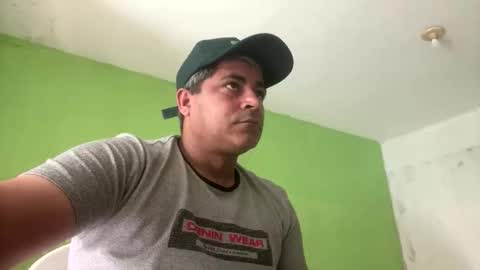 9vinhocamshow online show from January 15, 2026, 11:37 am