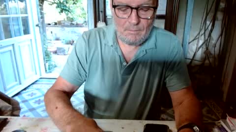 Snapshot of _123_voyeur_ chatting on August 8, 2026, 4:42 pm _123_voyeur_ online show from August 8, 2026, 4:42 pm
