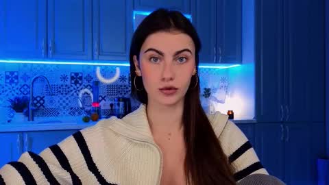 Willow online show from November 8, 2025, 9:13 pm