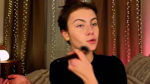 Willow online show from January 8, 2026, 9:17 pm