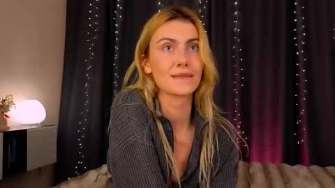 Willow online show from March 25, 2026, 9:10 pm