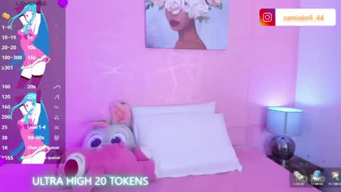 Abril  online show from April 22, 2026, 4:59 am