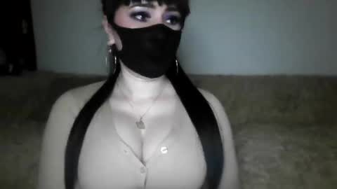 Adela online show from January 14, 2025, 7:00 pm