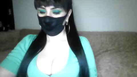 Adela online show from January 29, 2025, 6:18 pm