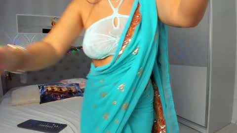 Adelle online show from December 14, 2024, 3:58 pm