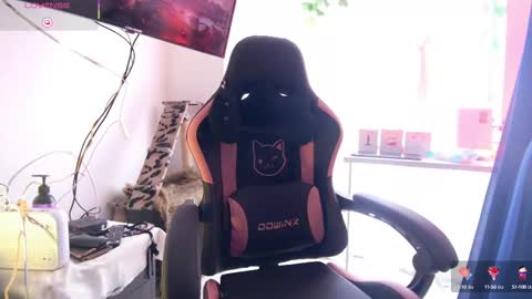 _alaia_sweet online show from March 10, 2025, 3:30 pm