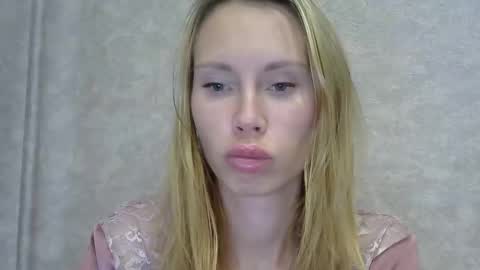 _alex1819 online show from September 30, 2025, 7:41 pm