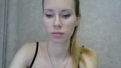 _alex1819 online show from February 5, 2026, 8:30 am