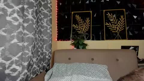  Alexa14 online show from February 3, 2025, 8:03 pm