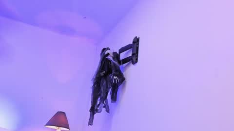 Alexander online show from November 4, 2025, 4:28 pm