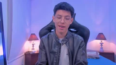 Alexander online show from November 17, 2025, 12:44 pm